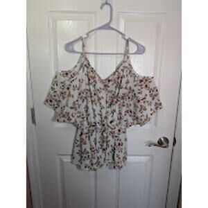 Marci 1x floral cold should short sleeve